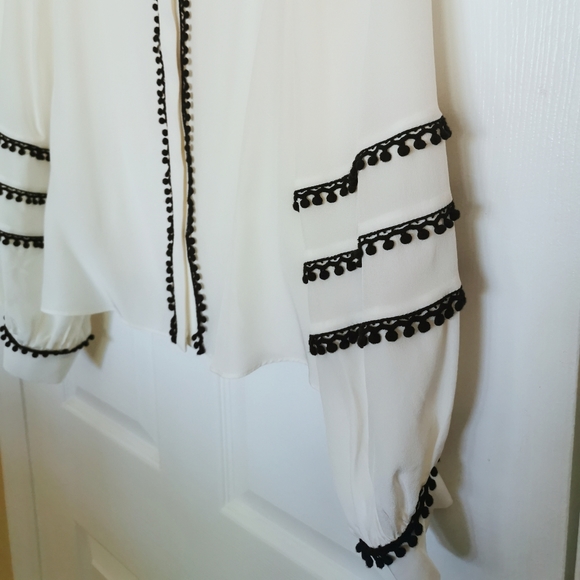 Silk lantern sleeve shirt - Picture 4 of 8